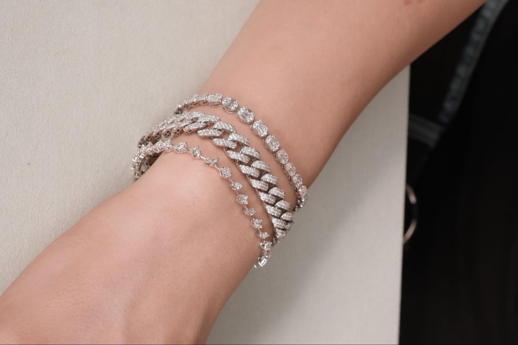 How to Stack Bracelets: A Simple Guide to Stylish Layering